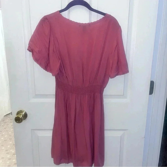 NWT/ mini dress pink in color jr - Picture 4 of 5